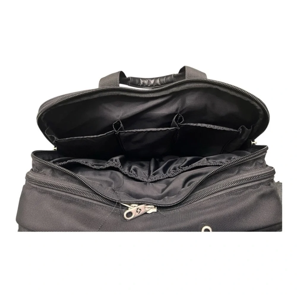 Samsonite 17